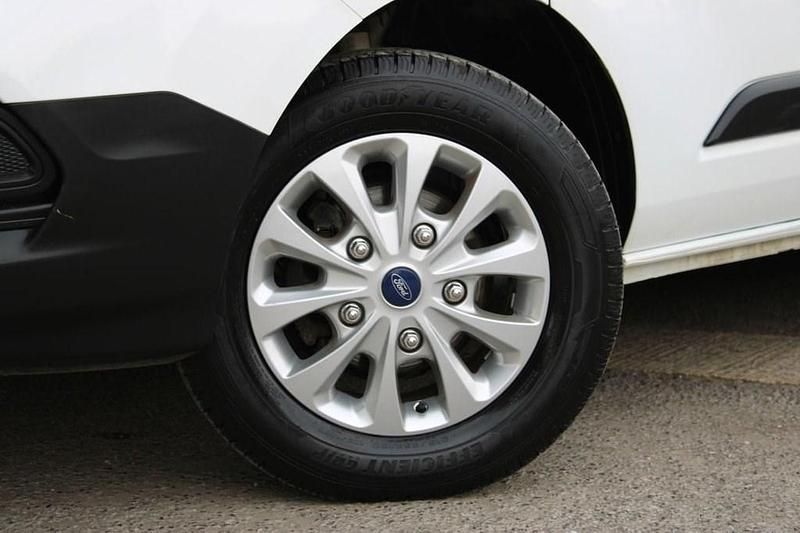 Image 2/4