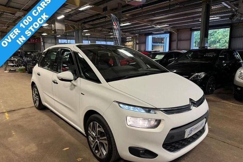 White Used 2015 Citroën C4 Picasso Exclusive MPV | £4,190 (Good price) - Image 1/1