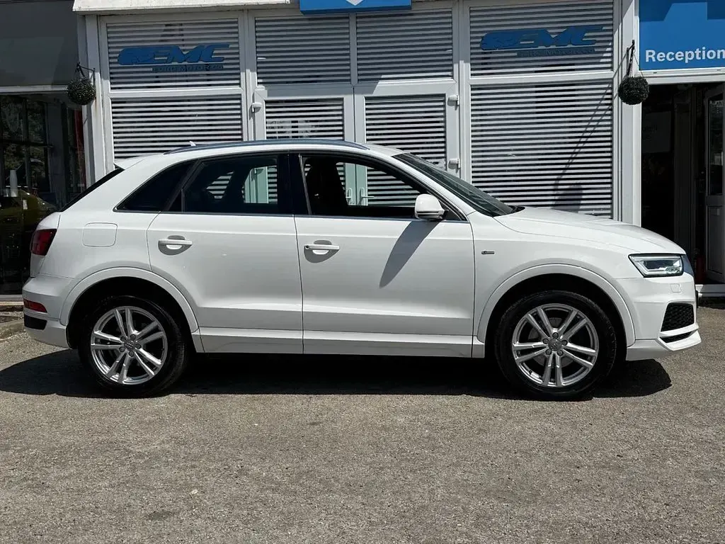 Used Audi Q3 S-Line 180 HP (132 kW) 2018 White SUV