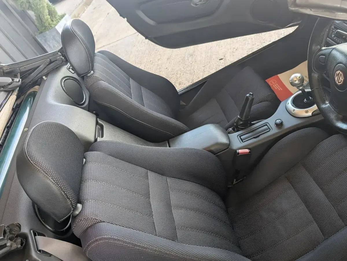 Used MG F 2005 Black Cabriolet