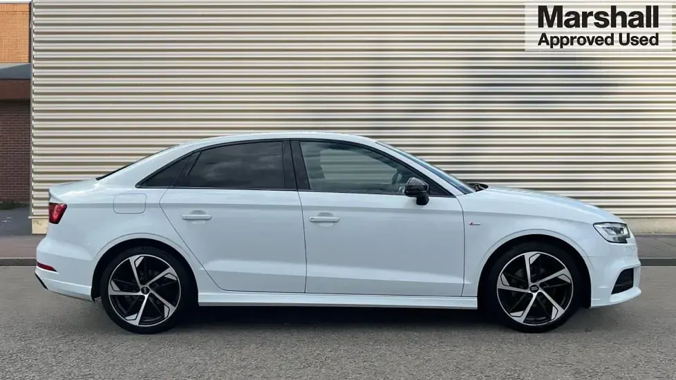 Used Audi A3 Black Edition 150 HP (110 kW) 2020 White Sedan