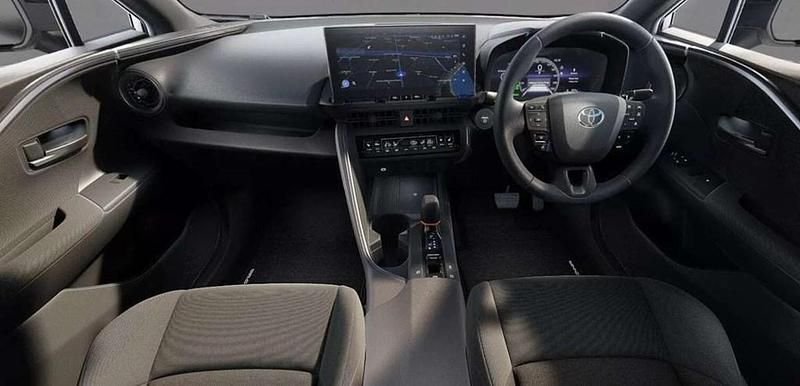 Used Toyota C-HR Design 223 HP (164 kW) 2024 Eclipse black SUV