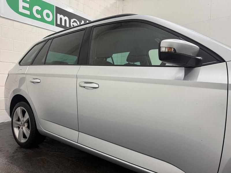 Used Skoda Fabia SE L 110 HP (80 kW) 2018 Silver Estate