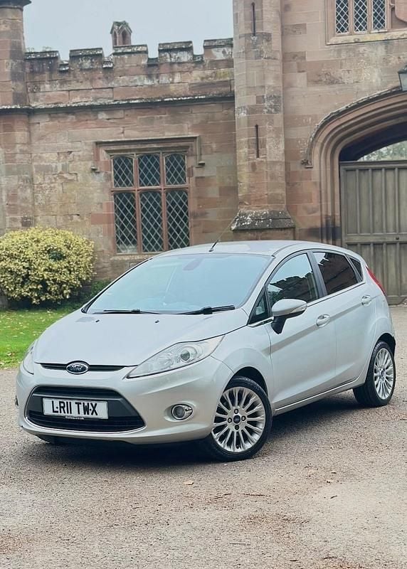 Silver Used 2011 Ford Fiesta Titanium Hatchback | £2,700 (Super price) - Image 1/4
