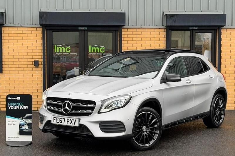 Used Mercedes GLA220 AMG line 2018 Silver SUV