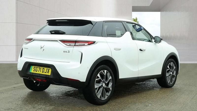 Used DS Automobiles DS3 Crossback Ultra Prestige 100 kW (136 HP) 2021 White SUV