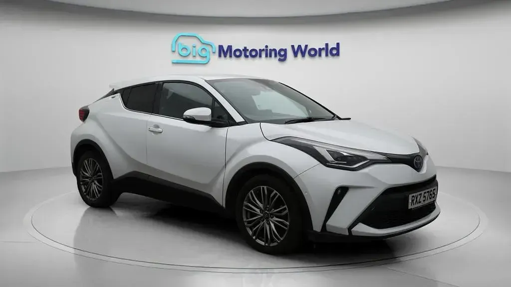Used Toyota C-HR 122 HP (89 kW) 2022 SUV