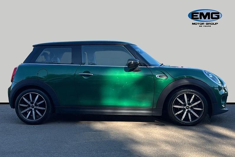 Used Mini Cooper Exclusive 136 HP (100 kW) 2021 Green Hatchback