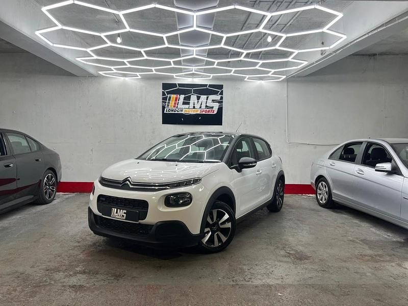 Used Citroën C3 Feel 110 HP (80 kW) 2017 White Hatchback