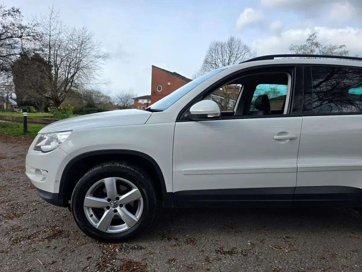 Used VW Tiguan 2008 White SUV