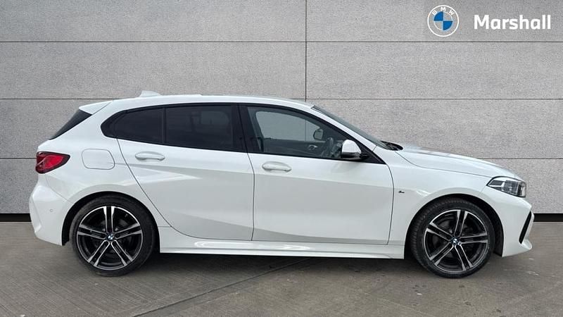 Used BMW 118 M Sport 136 HP (100 kW) 2023 White Hatchback