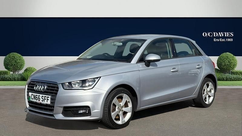 Used Audi A1 Sportback Sport 125 HP (91 kW) 2016 Silver Hatchback