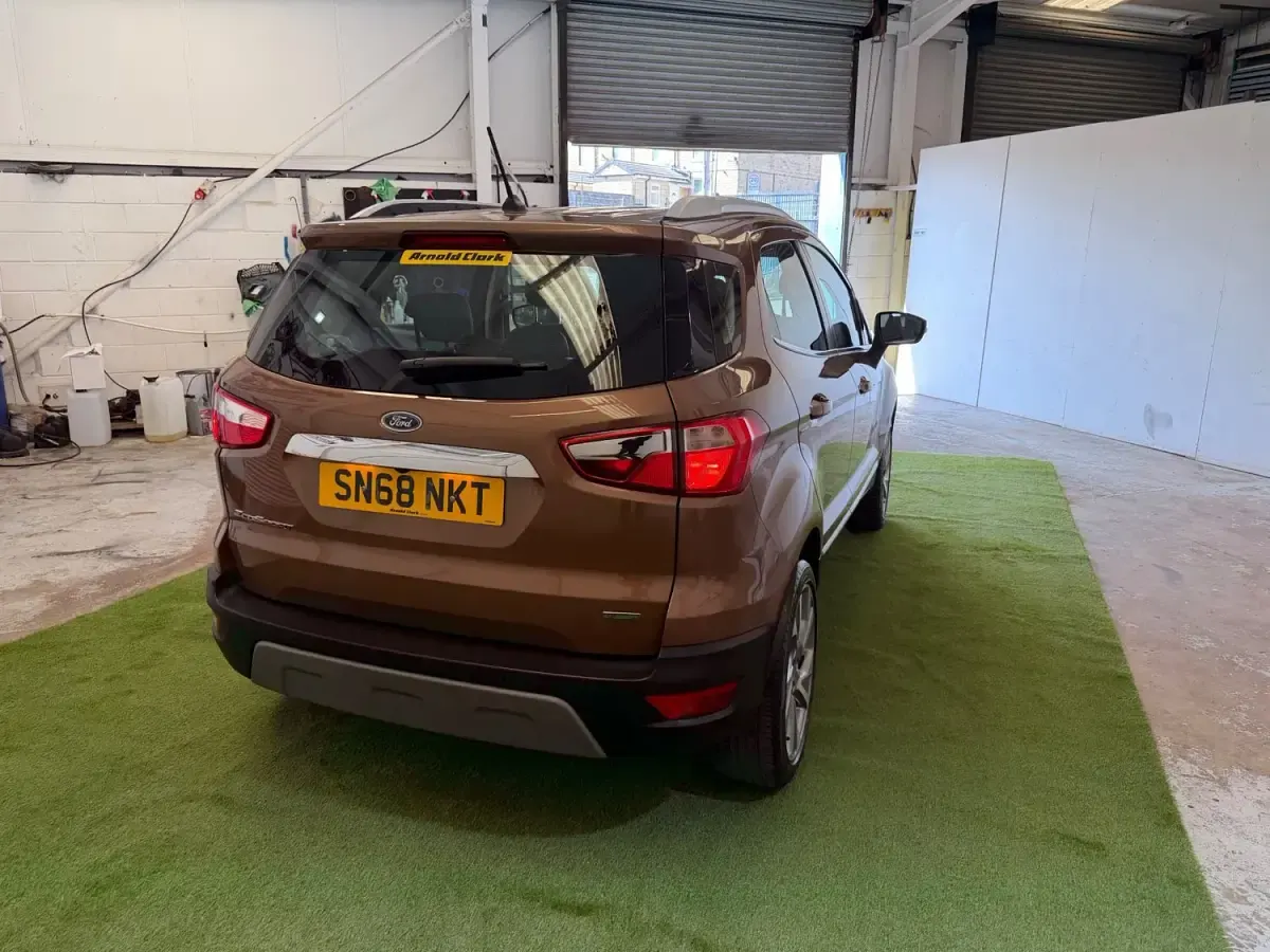 Używany Ford Ecosport Titanium 125 KM (91 kW) 2019 Brązowy SUV