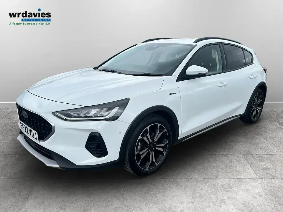 Used Ford Focus Active 125 HP (91 kW) 2022 White Hatchback