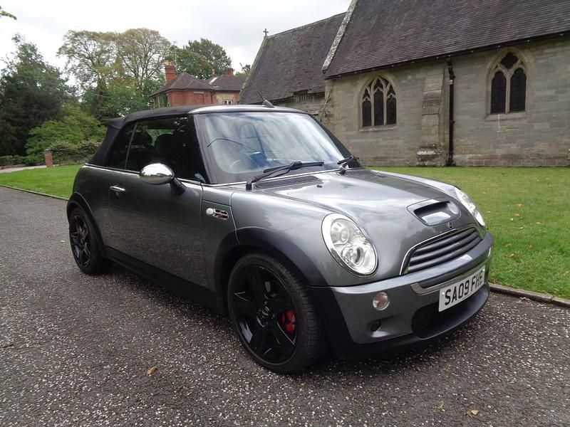 Grey Used 2009 Mini John Cooper Works Cabriolet Cabriolet | £4,295 - Image 1/4