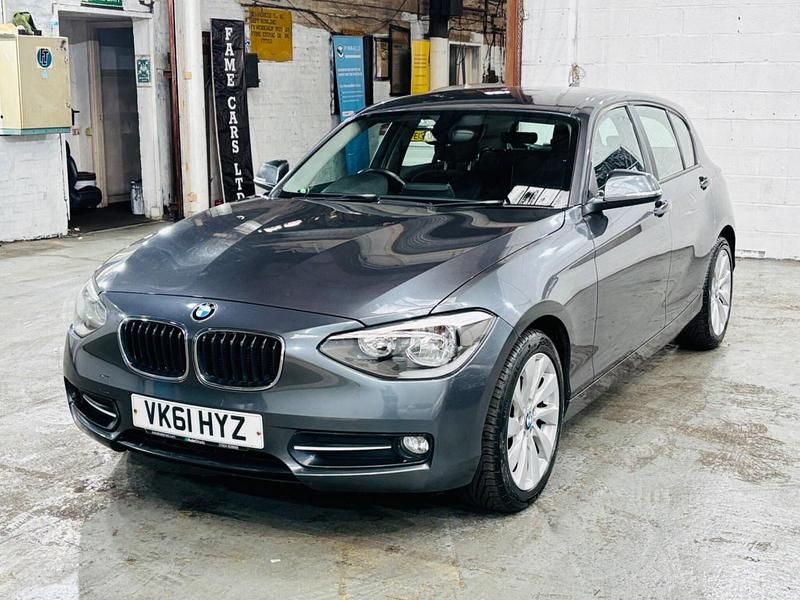 Used BMW 118 Sport Line 2011 Grey Hatchback