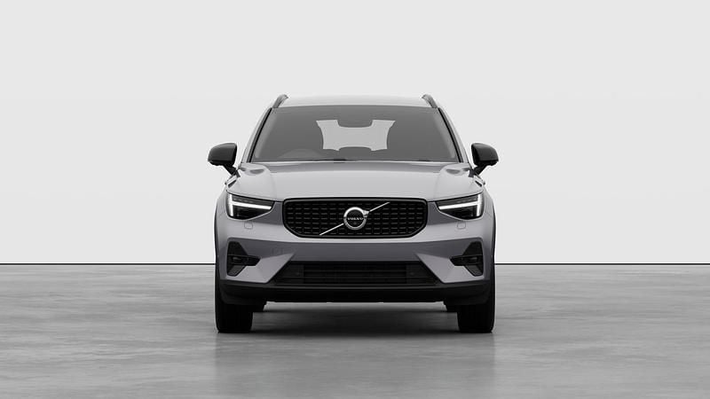 New Volvo XC40 Plus 2026 Aurora silver SUV