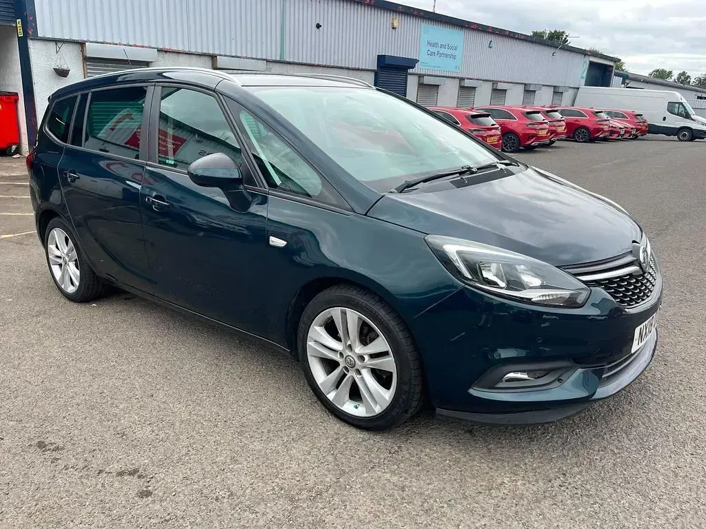 Used Vauxhall Zafira Tourer SRi 2018 Green MPV