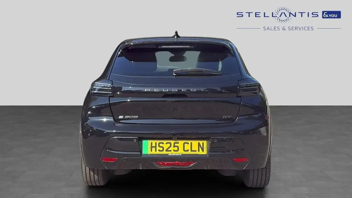 Used Peugeot e-208 GT 113 kW (154 HP) 2025 Black Hatchback