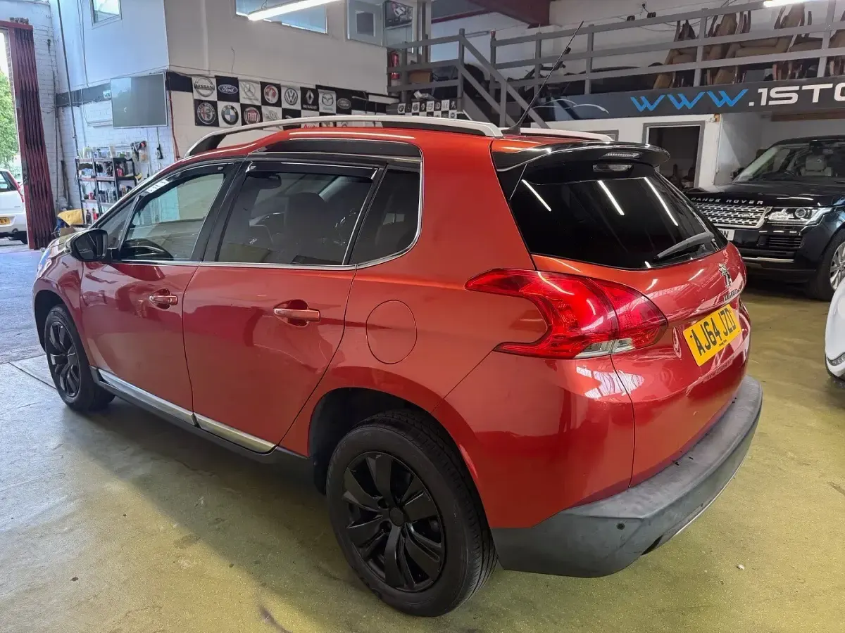 Used Peugeot 2008 Allure 115 HP (84 kW) 2015 Red SUV