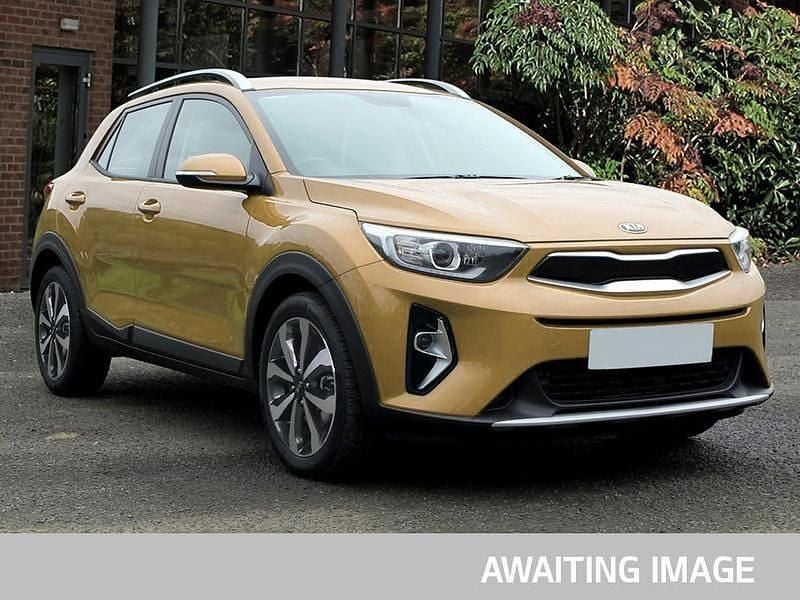 Used Kia Stonic 100 HP (73 kW) 2023 Yellow SUV