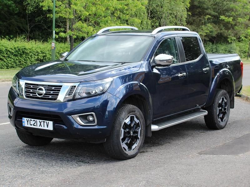 Blue Used 2021 Nissan Navara Tekna Pickup | £16,950 (Good price) - Image 1/4
