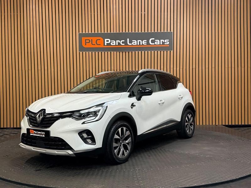 Used Renault Captur Version S 2020 White/black SUV