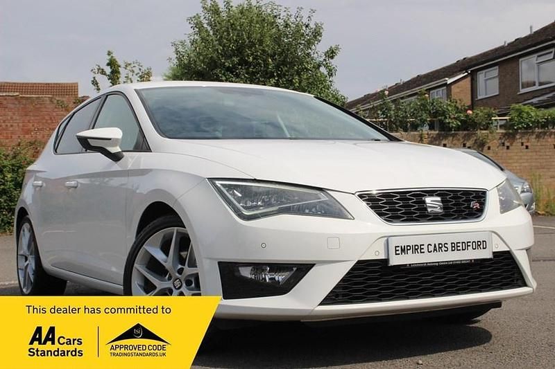White Used 2015 Seat Leon FR Hatchback | £8,590 (Fair price) - Image 1/1