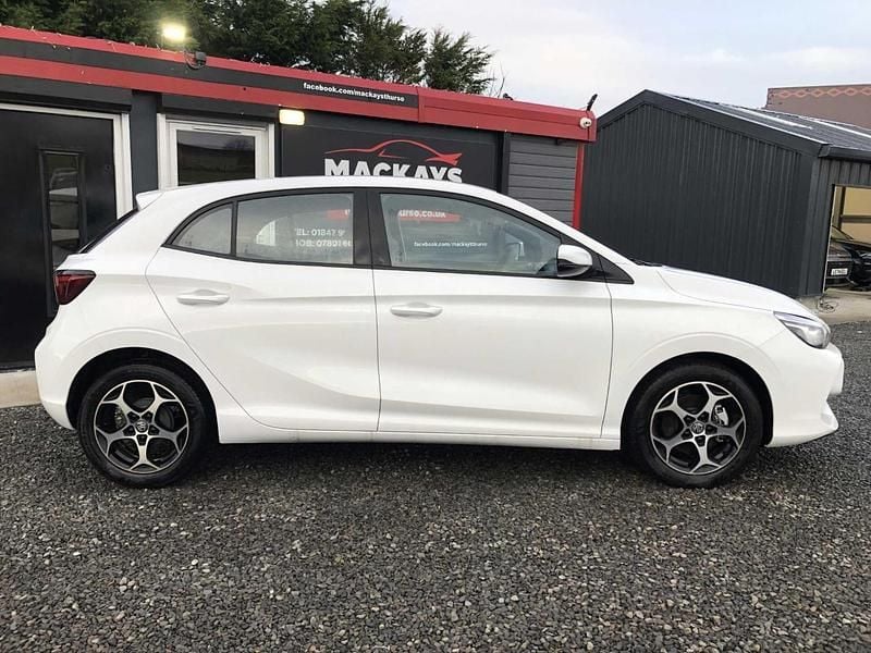 New MG MG3 SE 115 HP (84 kW) 2025 White Hatchback