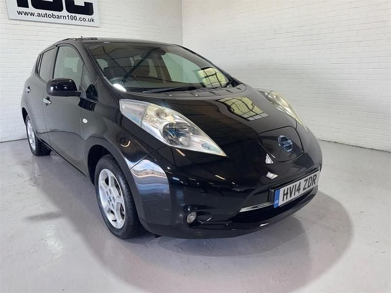 Used Nissan Leaf Acenta 80 kW (109 HP) 2014 Black Hatchback