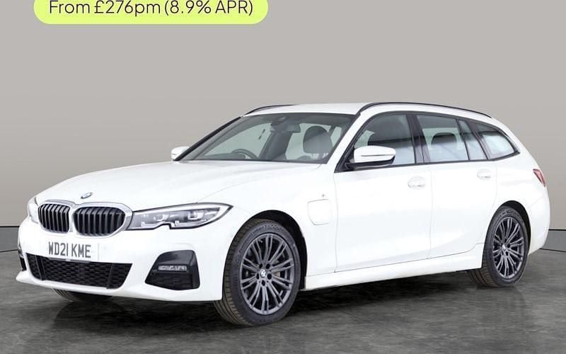Used 2022 BMW 330e M Sport Estate | £17,851 (Good price) - Image 1/3