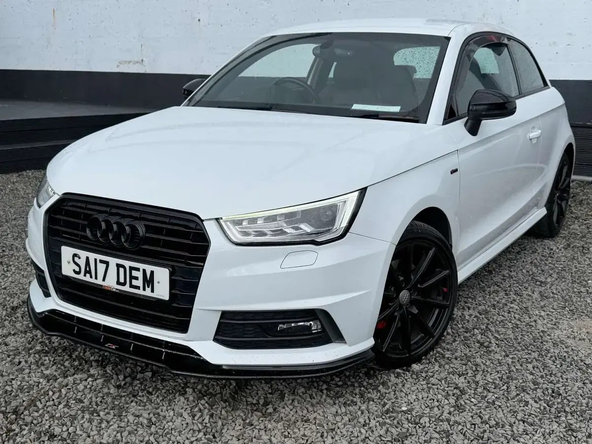 Used Audi A1 S-Line 125 HP (91 kW) 2017 White Hatchback