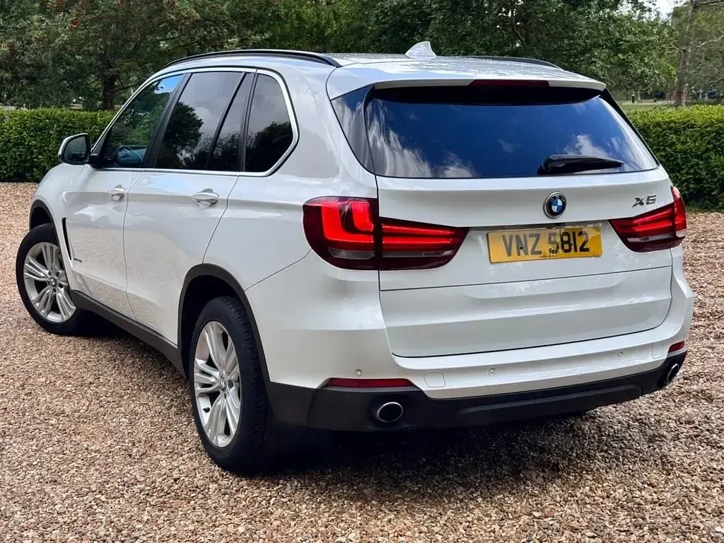 Used BMW X5 Impressive 2015 White SUV