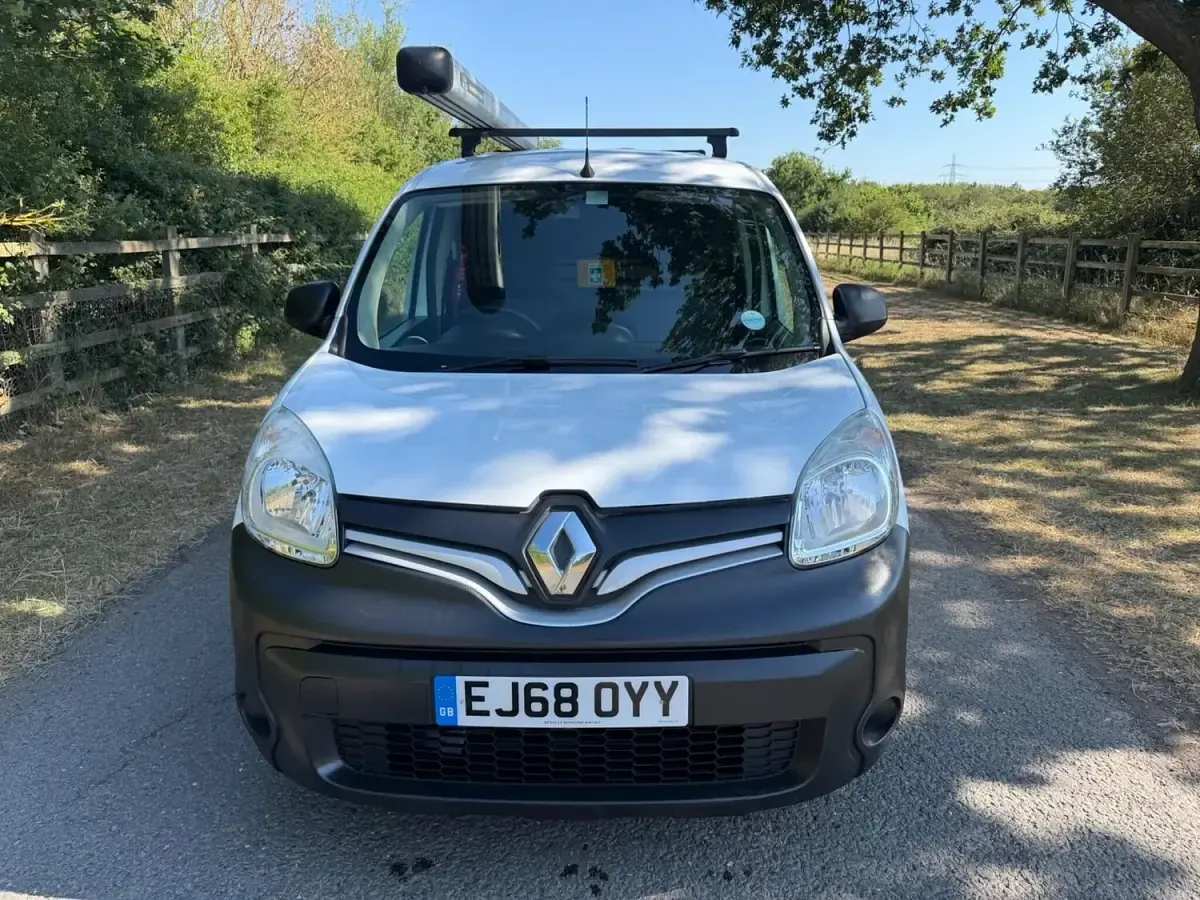 Used Renault Kangoo Business 2018 White MPV