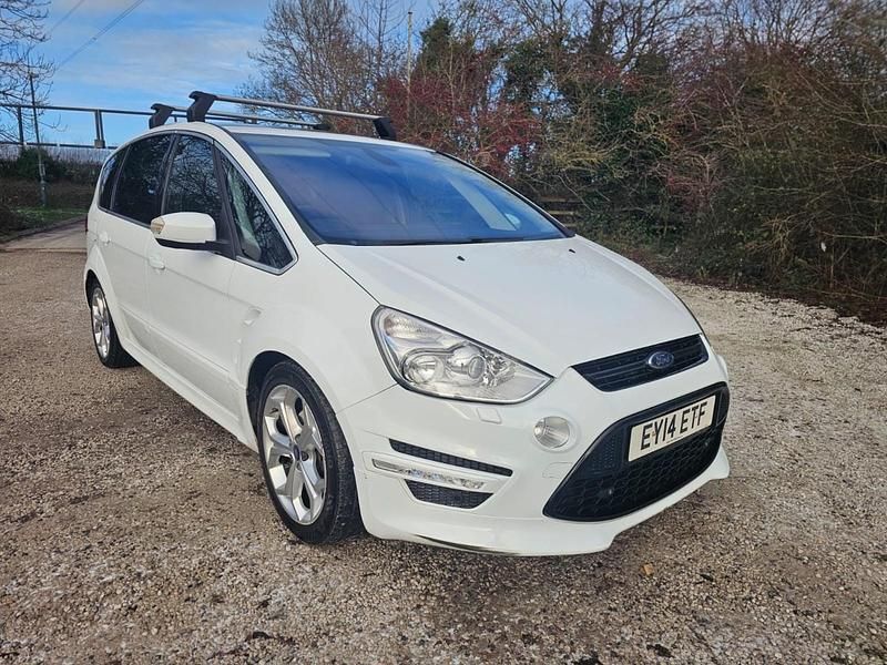 White Used 2014 Ford S-MAX Titanium X MPV | £5,999 (Fair price) - Image 1/4