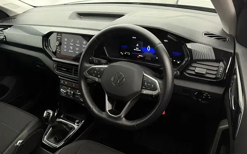 Usado VW T-Cross Black Edition 110 CV (80 kW) 2023 SUV