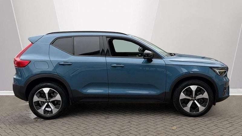 Used Volvo XC40 Ultimate 197 HP (144 kW) 2023 Blue SUV