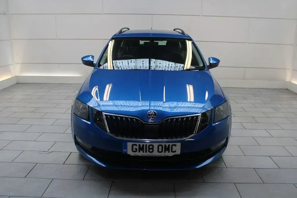 Gebraucht Skoda Octavia SE Technology 115 PS (84 kW) 2018 Blau Kombi