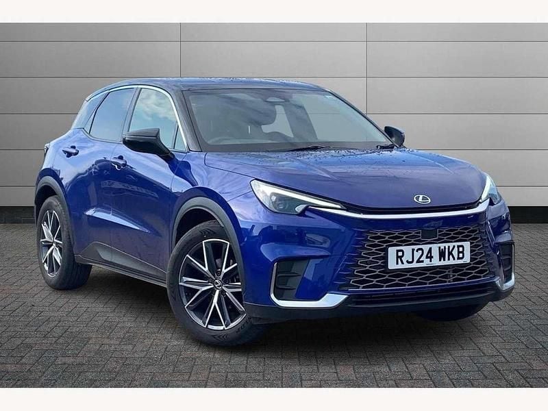 Other Used 2024 Lexus LBX SUV | £29,499 (Good price) - Image 1/3
