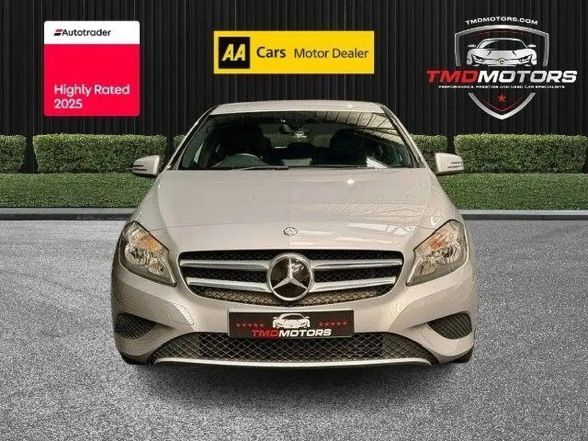 Usado Mercedes A180 Sport Edition 2016 Prateado Citadino