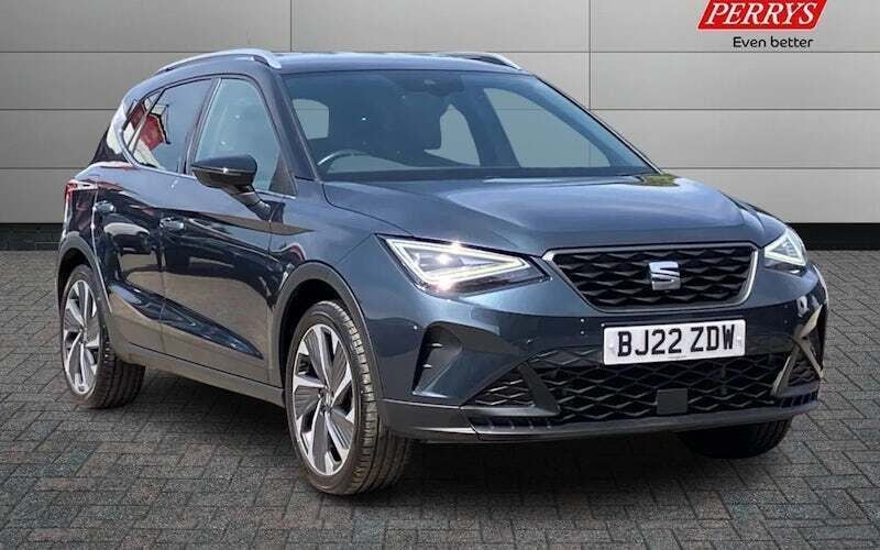 Used 2025 Seat Arona FR Sport SUV | £16,616 (Good price) - Image 1/4