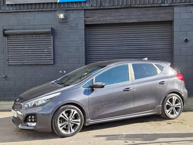 Used Kia Ceed GT-Line 134 HP (98 kW) 2018 Silver Hatchback