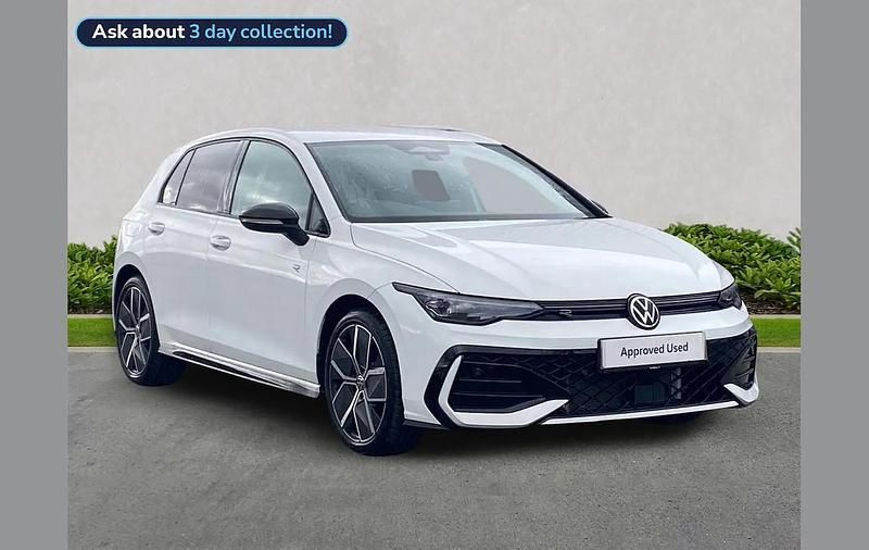 New VW Golf VIII Black Edition 150 HP (110 kW) 2025 White Hatchback