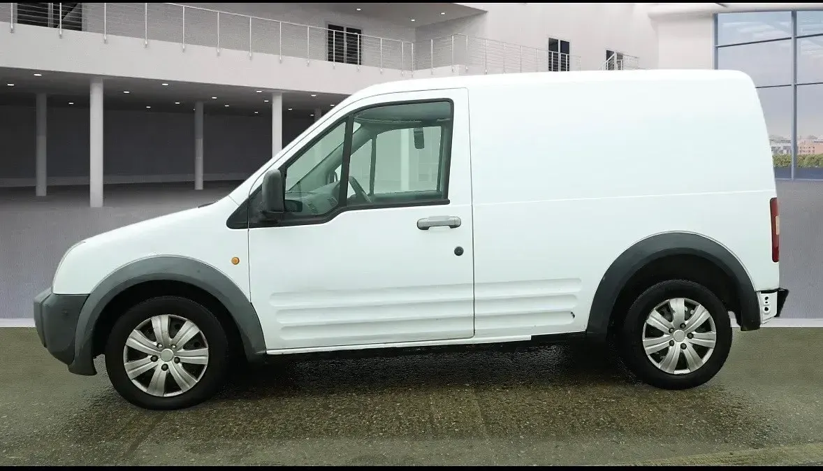 Używany Ford Transit Connect 75 KM (55 kW) 2007 Biały Minivan