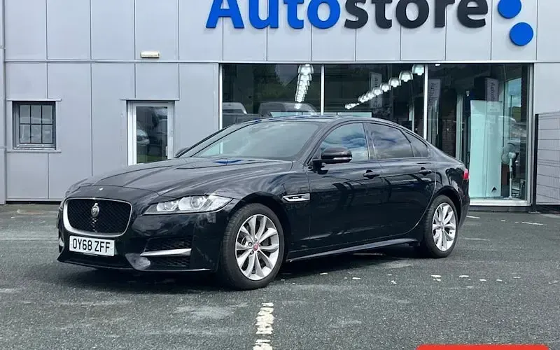 Used Jaguar XF R-Sport 179 HP (131 kW) 2020 Sedan