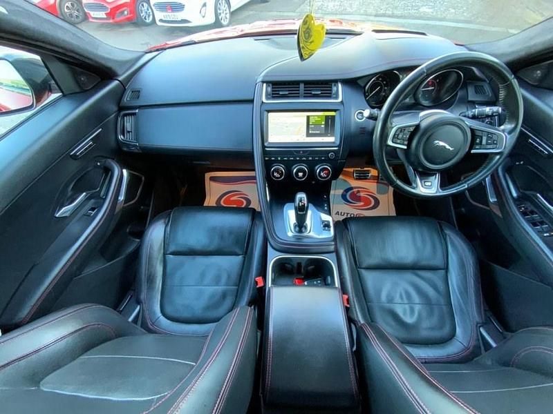 Used Jaguar E-Pace First Edition 180 HP (132 kW) 2018 Red SUV