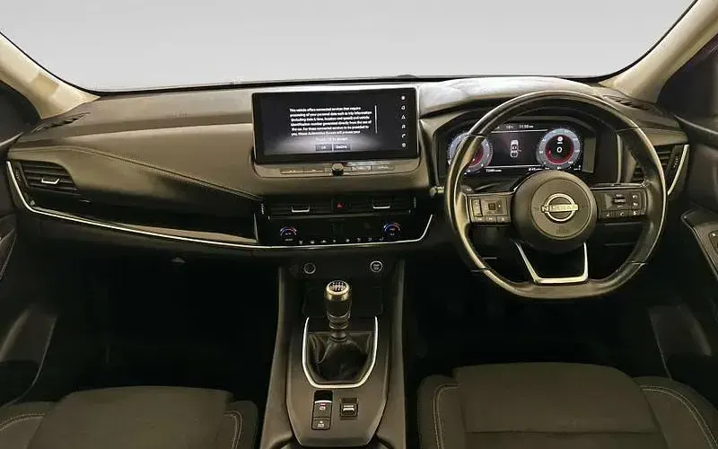 Used Nissan Qashqai N-Connecta 140 HP (102 kW) 2022 Grey SUV