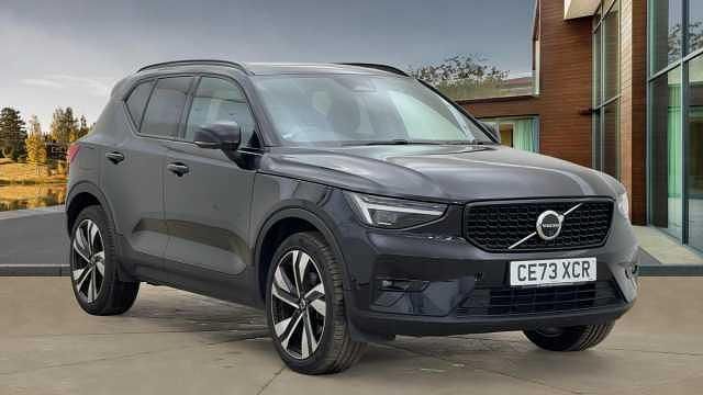 Used 2024 Volvo XC40 Ultimate SUV | £32,490 (Fair price) - Image 1/4