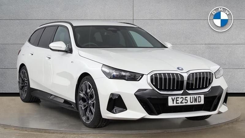 White Used 2025 BMW 530e M Sport Estate | £41,900 (Super price) - Image 1/4