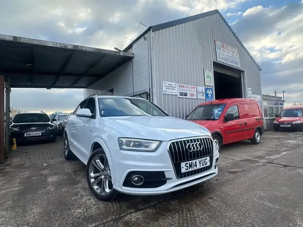 Begagnad Audi Q3 S-Line 177 HK (130 kW) 2014 Vit SUV